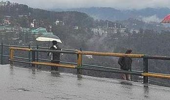 उत्तराखंड में तेज बारिश का कहर, कई जिलों में ऑरेंज अलर्ट