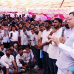 युवाओं के बीच सीएम धामी, परीक्षा घोटाले की सीबीआई जांच की मांग आगे बढ़ाई।