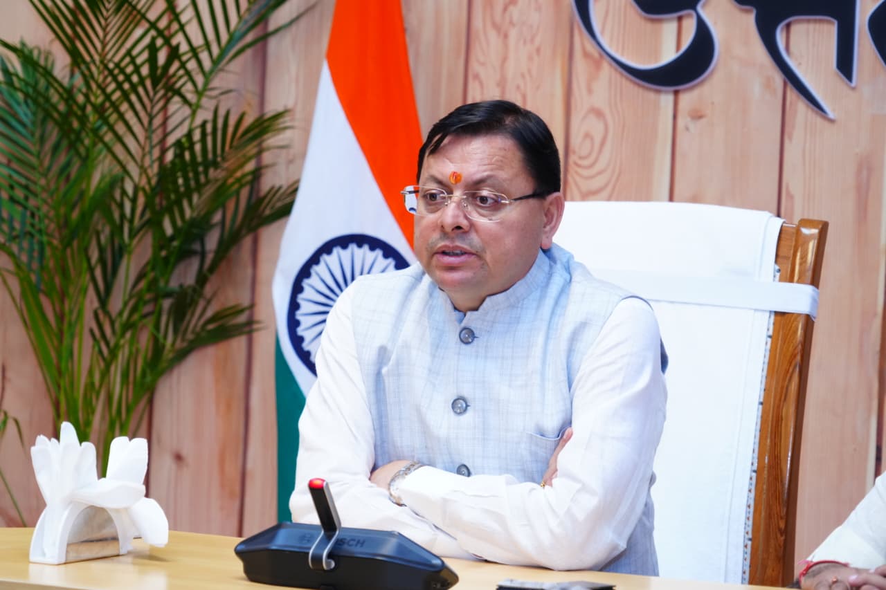 सीएम पुष्कर सिंह धामी ने सोमवार को भाजपा जिला अध्यक्षों संग ऑनलाइन बैठक की और दीपावली की बधाई दी।