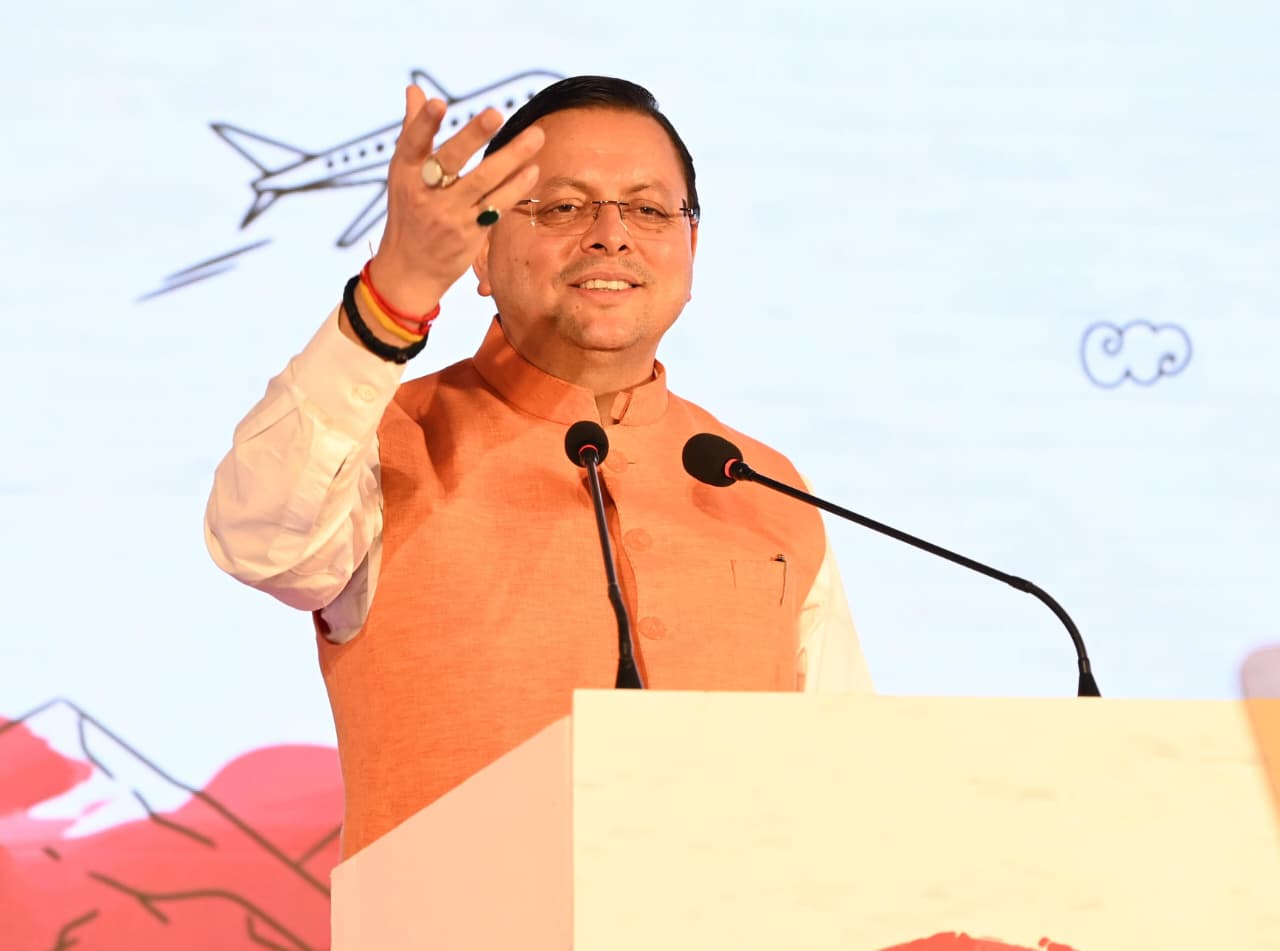 सीएम धामी बोले – युवाओं के हित में झुकने को भी तैयार, बलिदान देने को भी।