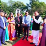 IAS अधिकारियों के साथ अनौपचारिक चर्चा में सीएम धामी ने कहा— “यह दशक उत्तराखंड को समर्पित है।”