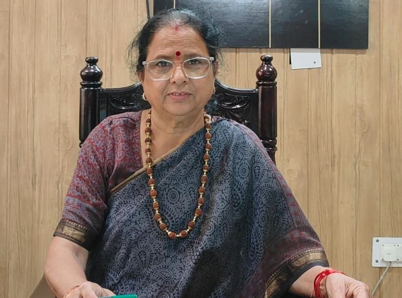 महिला पर पति के उत्पीड़न का मामला सामने आते ही आयोग हुआ सक्रिय।