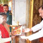 मां नैना देवी के दरबार में राष्ट्रपति द्रौपदी मुर्मू ने दर्शन किए।