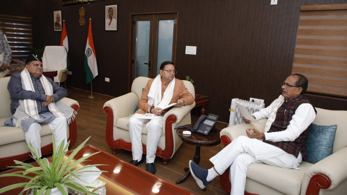 सीएम धामी ने शिवराज सिंह चौहान से मुलाकात कर कृषि सुदृढ़ीकरण व ग्रामीण विकास पर बातचीत की।