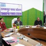 मुख्य सचिव आनन्द बर्द्धन का चम्पावत दौरा-विकास परियोजनाओं की विस्तृत समीक्षा, प्रगति में तेजी के निर्देश