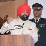 राज्यपाल ने हिमालयी सीमाओं की सुरक्षा के लिए सैन्य-नागरिक-समाज के समन्वित दृष्टिकोण पर दिया बल
