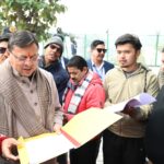 CM धामी ने खटीमा दौरे के दूसरे दिन जनप्रतिनिधियों से भेंट कर समस्याओं के समाधान के निर्देश दिए।