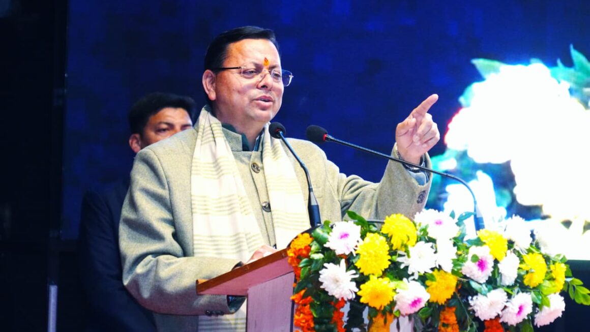 देहरादून में आयोजित ‘शी फॉर स्टेम उत्तराखण्ड’ विषय पर आयोजित कार्यशाला में पहुंचे सीएम धामी