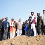 256 करोड़ की लागत से बन रहे प्रदेश के प्रथम महिला स्पोर्ट्स कॉलेज का मुख्यमंत्री पुष्कर सिंह धामी ने किया स्थलीय निरीक्षण