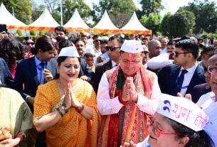 मुख्यमंत्री आवास में पारंपरिक उल्लास के साथआयोजित हुआ होली मिलन समारोह