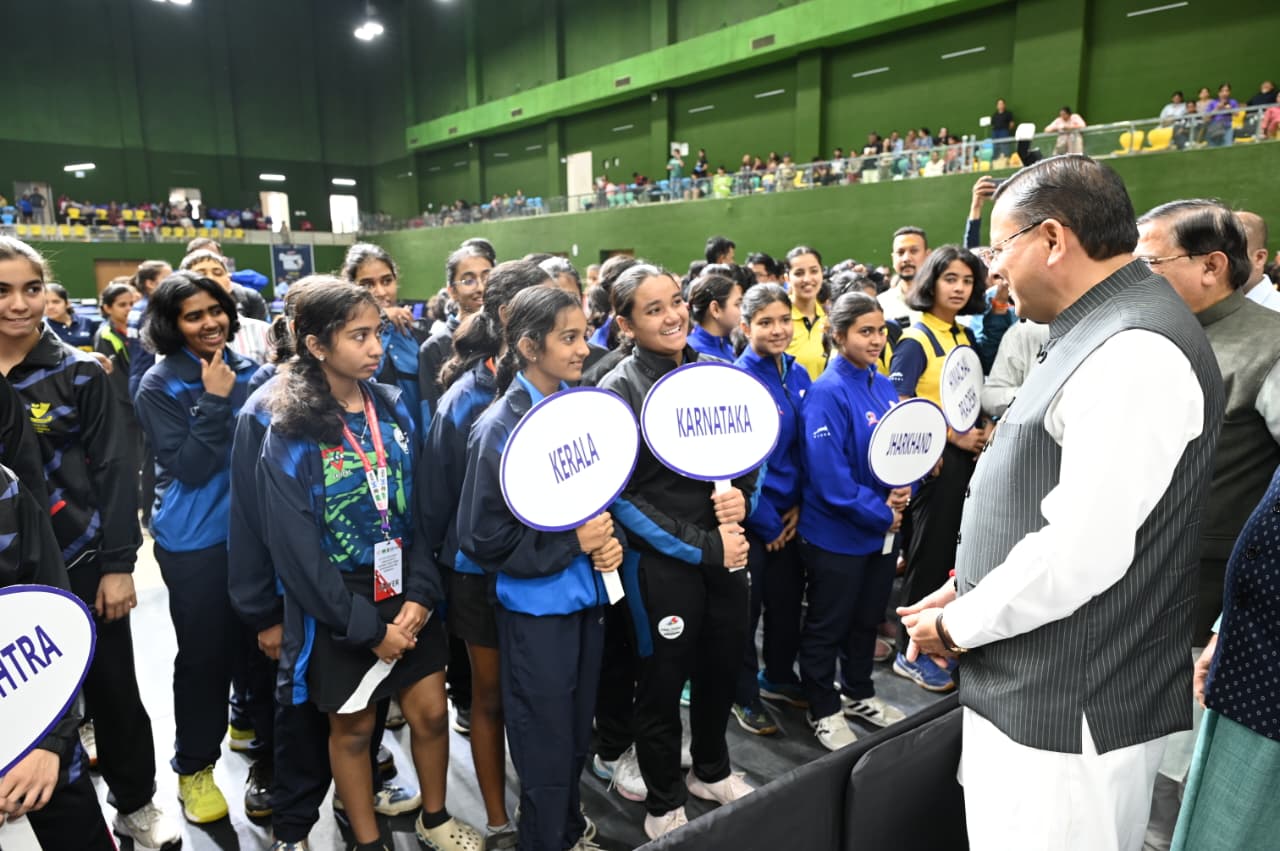 मुख्यमंत्री धामी ने बहुद्देशीय क्रीड़ा हॉल में 87वें इंटर स्टेट जूनियर एवं यूथ नेशनल टेबल टेनिस चैंपियनशिप का किया शुभारंभ।