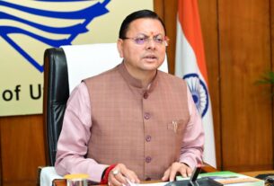 मुख्यमंत्री पुष्कर सिंह धामी ने लोक निर्माण विभाग की मास्टर प्लान पुस्तिका का किया विमोचन