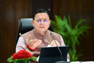 CM हेल्पलाइन 1905 पर लंबित शिकायतों के त्वरित निस्तारण के लिए विशेष अभियान चलाया जाए – मुख्यमंत्री पुष्कर सिंह धामी