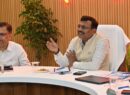 मुख्य सचिव आनन्द बर्द्धन ने देहरादून में विद्युत लाईनों की अंडरग्राउण्ड केबलिंग को लेकर ऊर्जा विभाग एवं जिलाधिकारी देहरादून के साथ महत्वपूर्ण बैठक की।