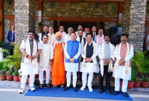 मुख्यमंत्री पुष्कर सिंह धामी से OBC वेलफेयर पार्लियामेंट्री कमेटी के प्रतिनिधिमण्डल ने भेंट की।