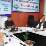 मुख्य सचिव आनन्द बर्द्धन ने की चारधाम यात्रा की समीक्षा