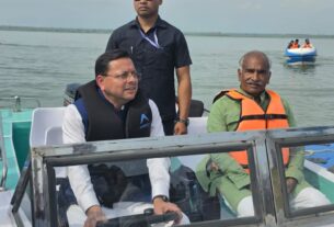 मुख्यमंत्री पुष्कर सिंह धामी ने गदरपुर में अंतर्राष्ट्रीय क्याकिंग एवं कैनोइंग प्रतियोगिता की तैयारियों का लिया जायजा