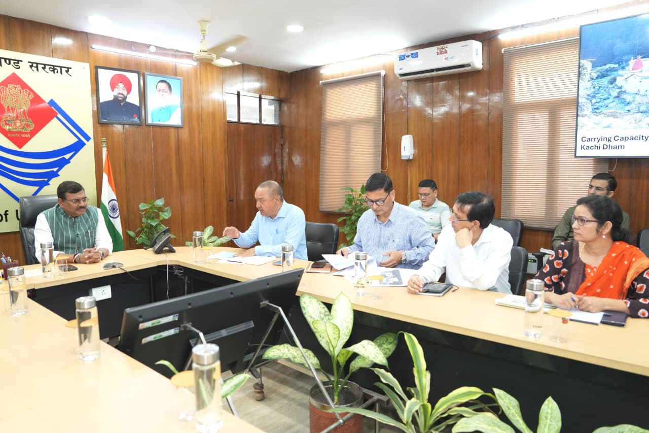 मुख्य सचिव ने 15 जून के कैंचीधाम स्थापना दिवस मेले की तैयारियों पर चर्चा की।
