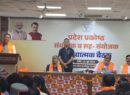 कार्यकर्ताओं की क्षमता, अनुभव और समर्पण से भाजपा अजेय बनी है : सीएम धामी