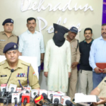 अनिष्ट होने का भय दिखाकर पूजा पाठ के नाम पर आभूषण ठगने वाला ठग बाबा आया दून पुलिस की गिरफ्त में