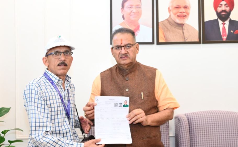 एक जागरूक मतदाता ही सशक्त लोकतंत्र की सबसे बड़ी ताकत है – गणेश जोशी
