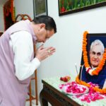सीएम धामी ने पूर्व प्रधानमंत्री अटल बिहारी वाजपेयी की पुण्यतिथि पर दी श्रद्धांजलि