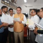 मुख्यमंत्री पुष्कर सिंह धामी से विभिन्न कर्मचारी संगठनों के प्रतिनिधिमंडलों ने की भेंट,