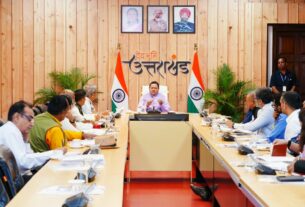 रिवर्स पलायन के लिए विभागीय योजनाओं का प्रभावी क्रियान्वयन सुनिश्चित करें : मुख्यमंत्री पुष्कर सिंह धामी