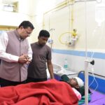 मायापुर टनल हादसा :  सीएम धामी ने अस्पताल पहुंचकर घायल श्रमिकों का जाना हाल