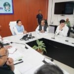 दिल्ली  से लौटते ही सीधे राज्य आपातकालीन परिचालन केंद्र पहुंचे सीएम धामी