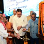 हिमालय दिवस के उपलक्ष्य में आयोजित ‘हिमालयो नाम नगाधिराजः’ कार्यक्रम में शामिल हुए मुख्यमंत्री