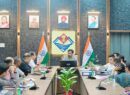 स्वास्थ्य सेवाओं में लापरवाही पर जिलाधिकारी सख्त : एएनएम निलंबित, मातृ एवं शिशु मृत्यु दर घटाने के लिए टास्क फोर्स के निर्देश