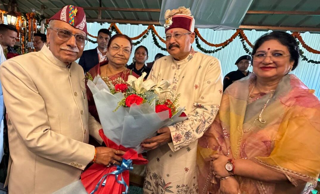 महाराज ने की नवनियुक्त राज्यपाल से शिष्टाचार भेंट