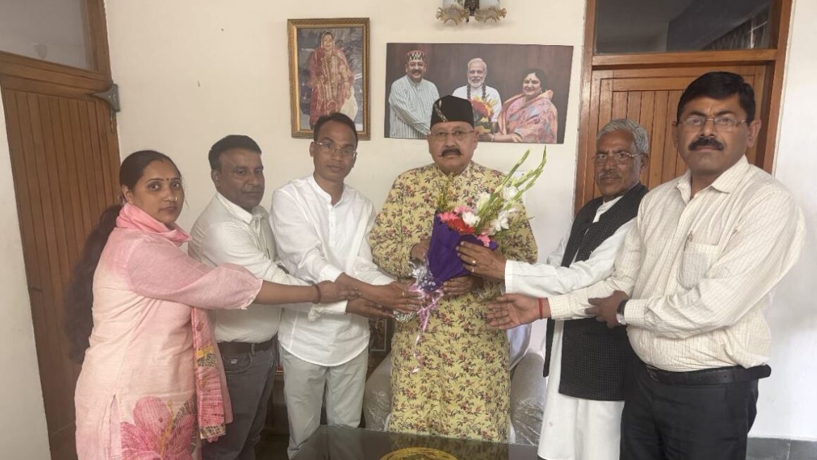 जयानंद भारती के भवन निर्माण हेतु 40 लाख की धनराशि स्वीकृत कराने पर महाराज का आभार जताया