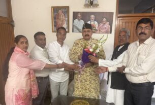 जयानंद भारती के भवन निर्माण हेतु 40 लाख की धनराशि स्वीकृत कराने पर महाराज का आभार जताया