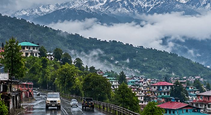उत्तराखंड में बदलेगा मौसम, सात जिलों में बारिश के आसार; ऊंचाई वाले इलाकों में बर्फबारी का अनुमान